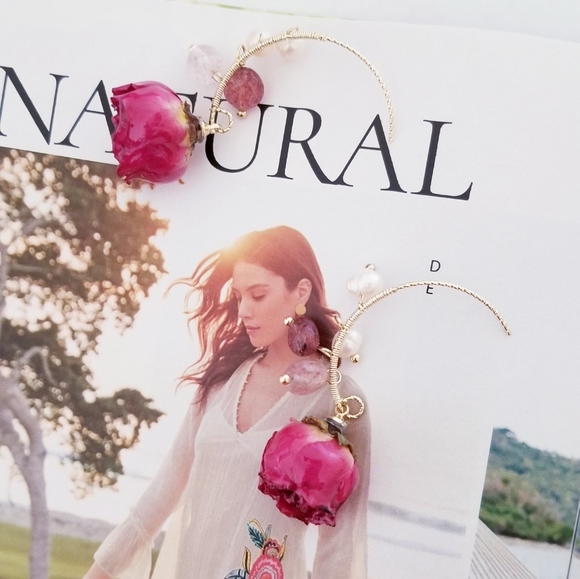 Gold Plated Eternal Flower Natural Freshwater Pearls Earrings - Picture 8 of 15